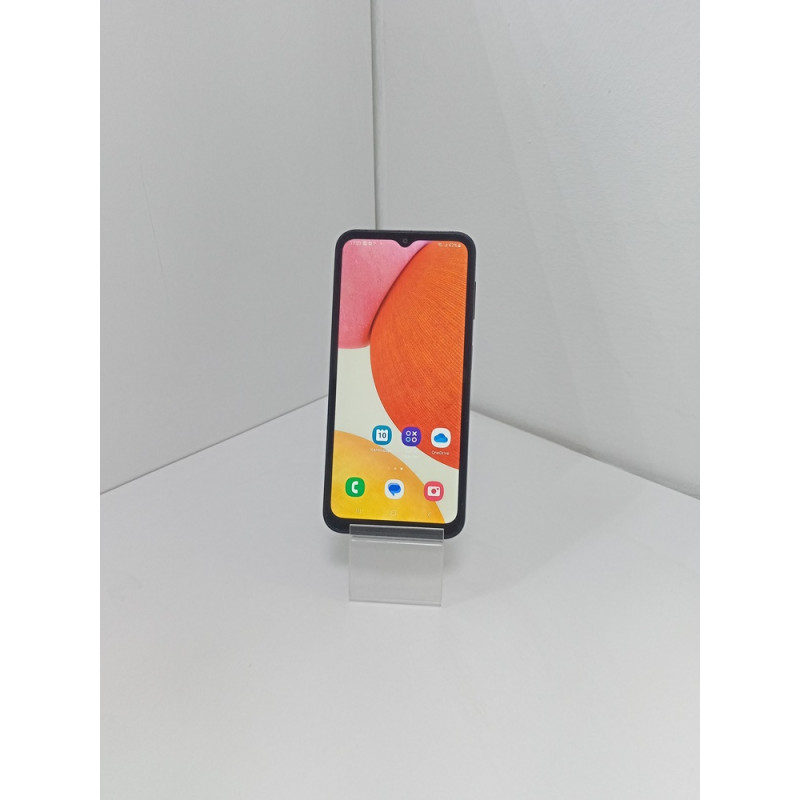 Мобильный телефон Samsung Galaxy A14 4/128 GB            
            б/у