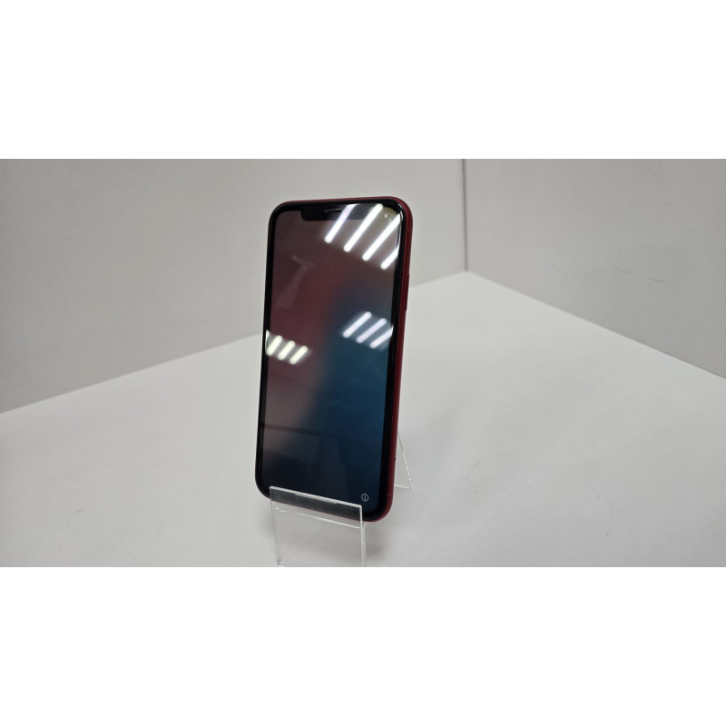 Мобильный телефон Apple iPhone XR 3/64 GB            
            б/у