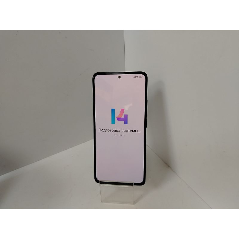 Мобильный телефон Xiaomi Redmi Note 13 8/256 GB            
            б/у