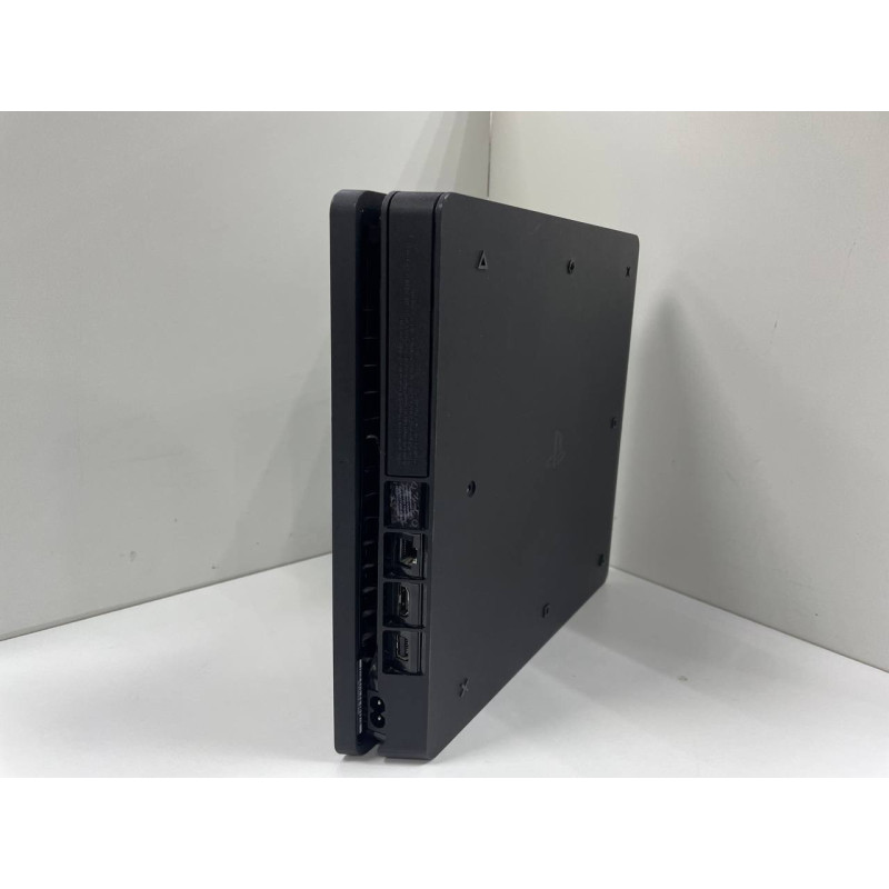 Игровые приставки Sony Playstation 4 500GB (CUH-2108A)            
            б/у