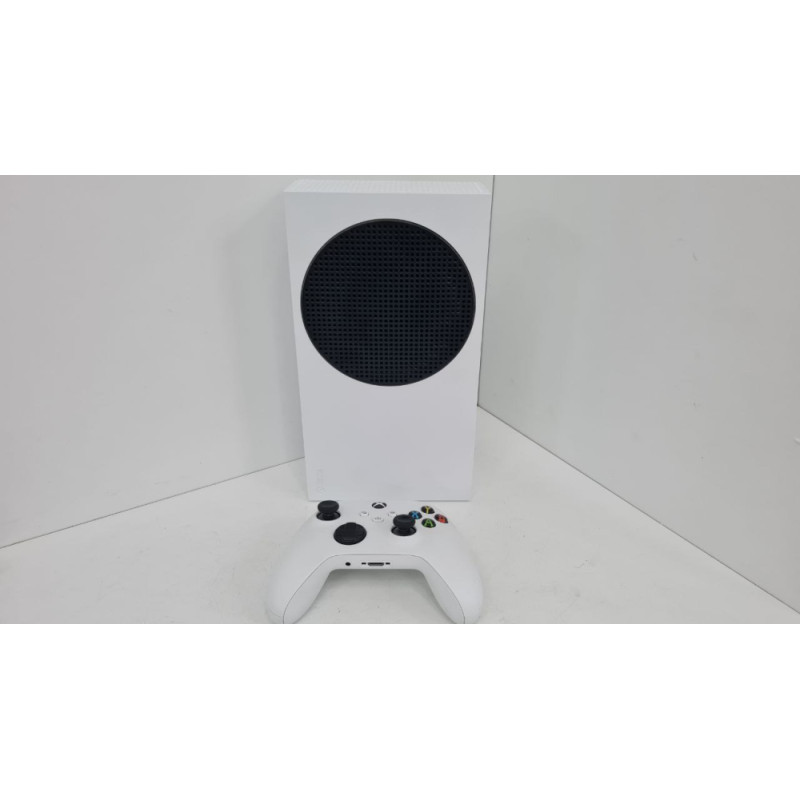 Игровые приставки Xbox Series S 512 ГБ            
            б/у