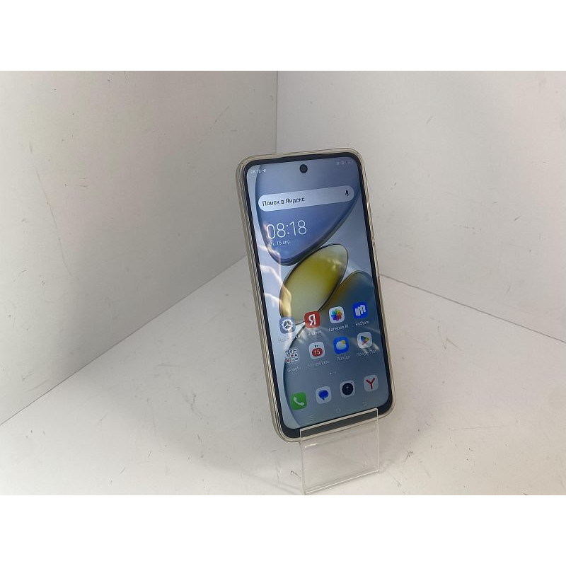 Мобильный телефон Tecno SPARK GO 1 KL4 3/64 GB            
            б/у