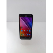 Мобильный телефон ASUS Z00D            
            б/у