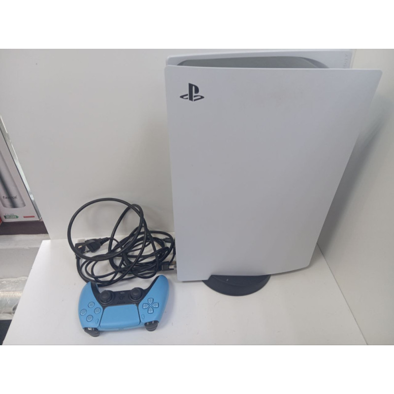 Игровые приставки Sony Playstation 5 825GB (CFI-1100A)            
            б/у