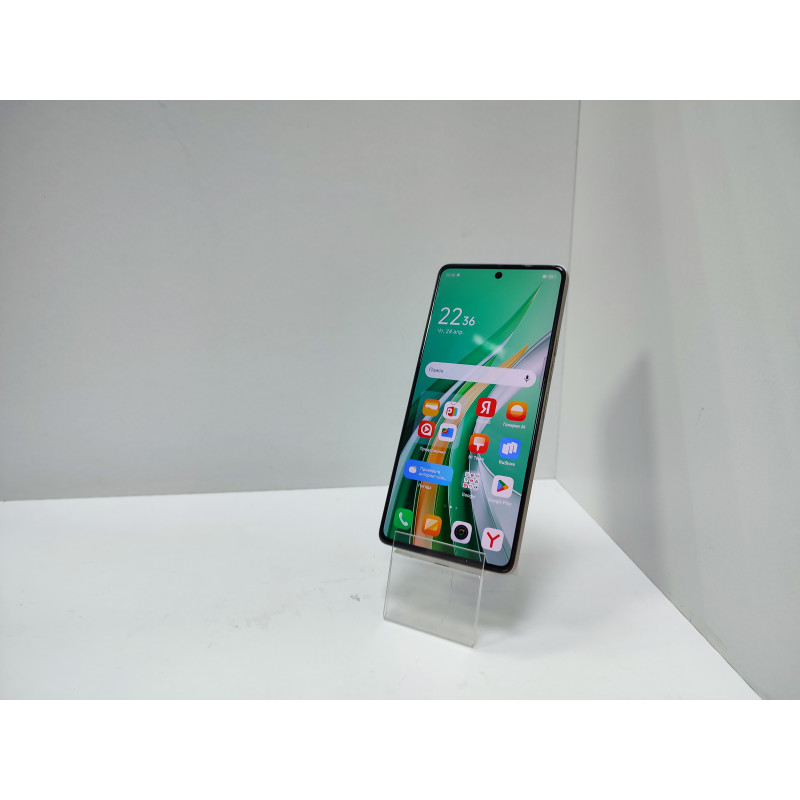 Мобильный телефон Tecno CAMON 30 5G 8/256 GB            
            б/у
