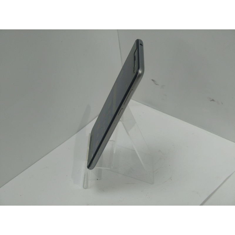 Мобильный телефон Huawei Y5 1/8 GB            
            б/у