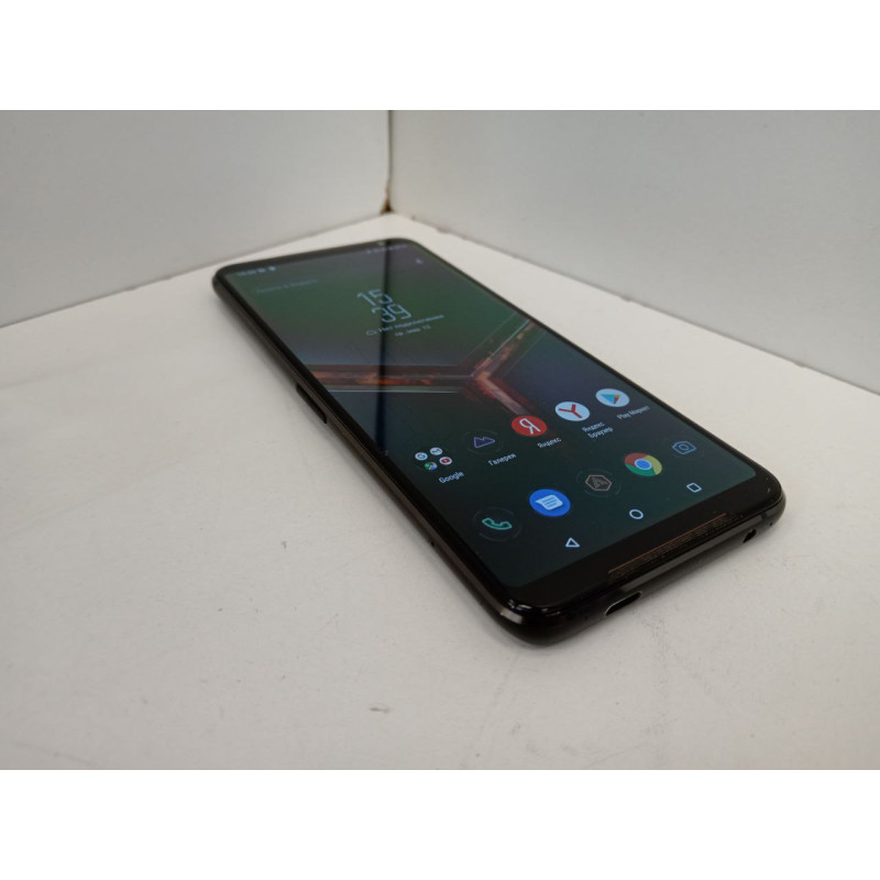 Мобильный телефон ASUS ROG Phone II ZS660KL 12/512 GB            
            б/у