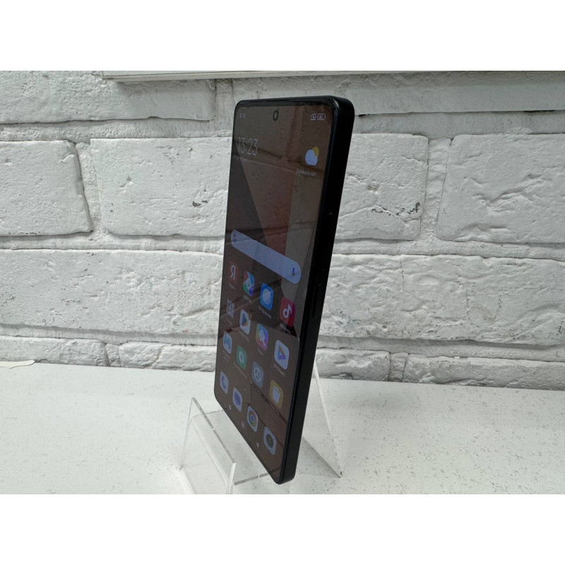 Мобильный телефон Xiaomi Redmi Note 13 Pro 8/256 GB            
            б/у