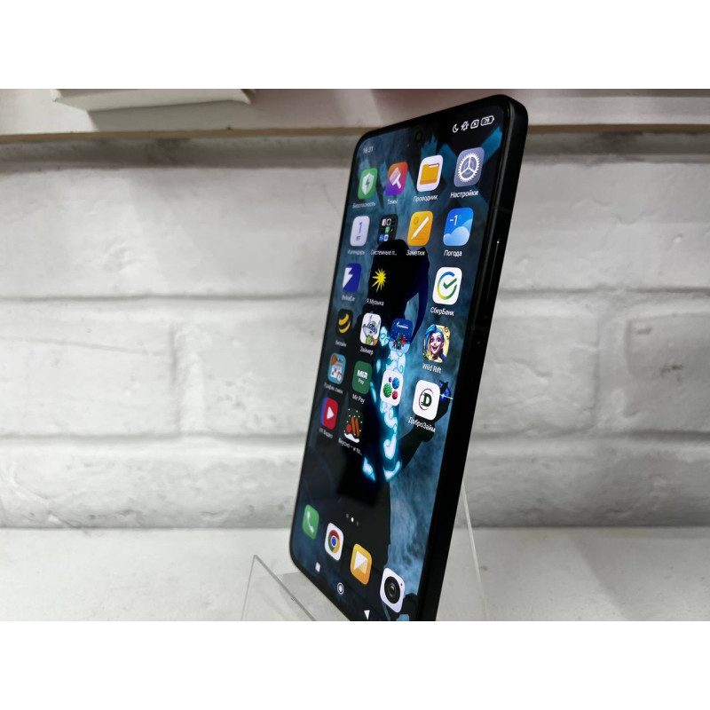 Мобильный телефон Xiaomi 14T Pro 12/512 GB            
            б/у