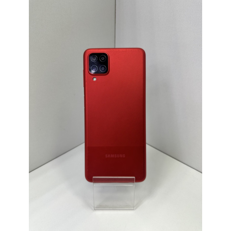 Мобильный телефон Samsung Galaxy A12 3/32 GB            
            б/у