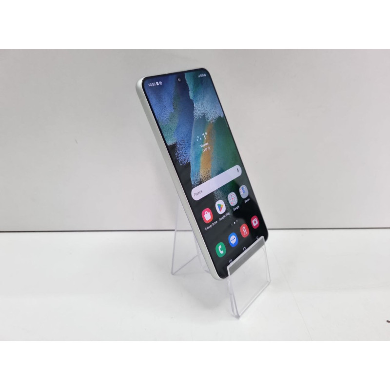 Мобильный телефон Samsung Galaxy S21 FE 6/128 GB            
            б/у