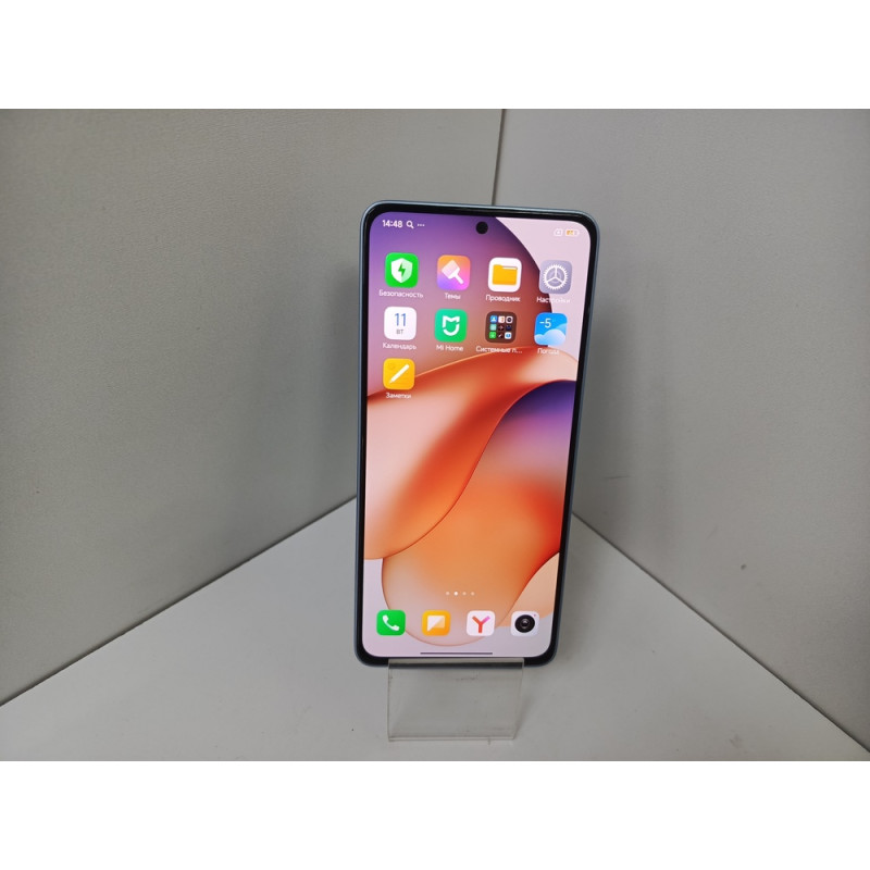 Мобильный телефон Xiaomi Redmi Note 13 6/128GB            
            б/у