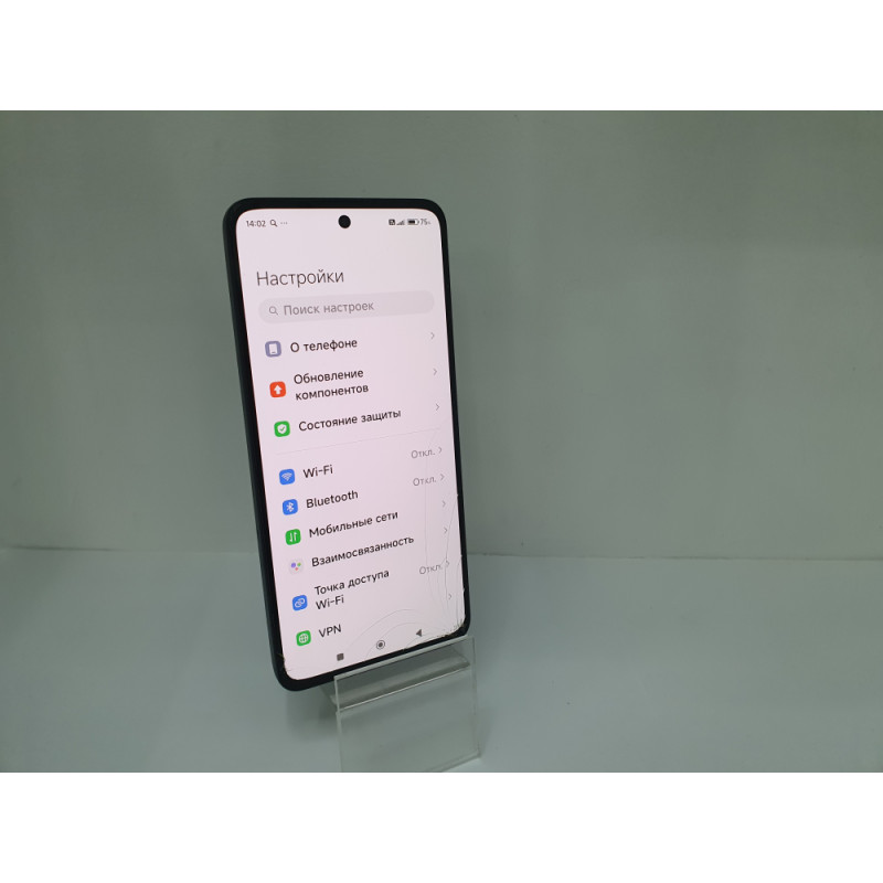 Мобильный телефон Tecno Spark 30C 8/256 GB            
            б/у
