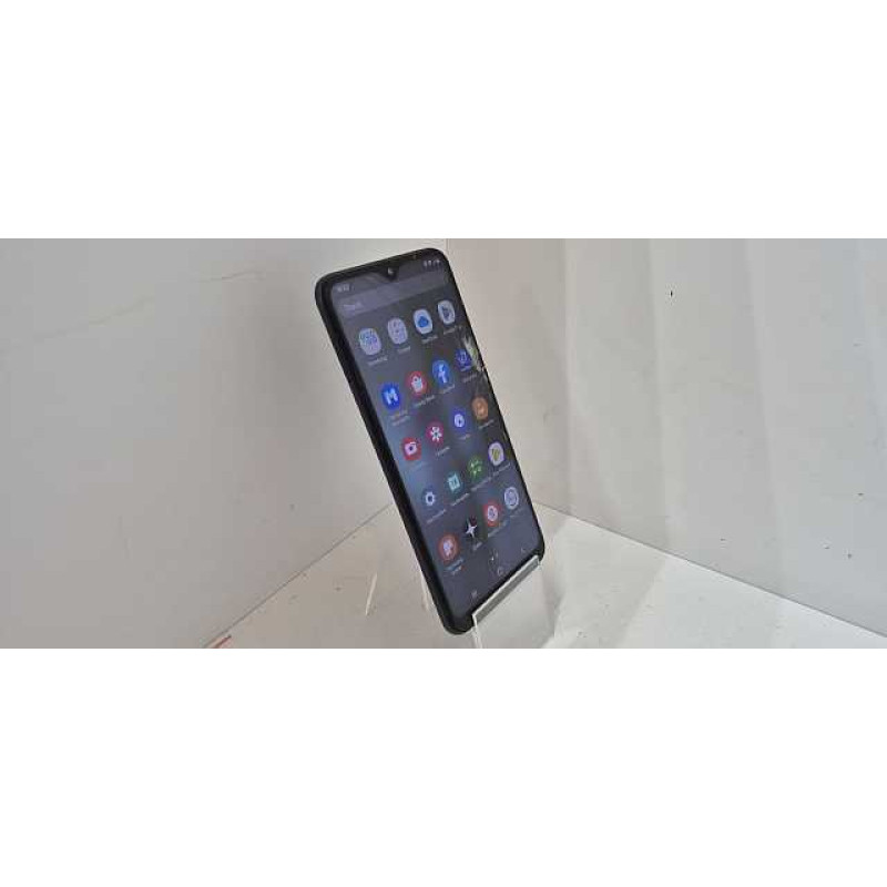 Мобильный телефон Samsung Galaxy A10E 2/32 GB            
            б/у
