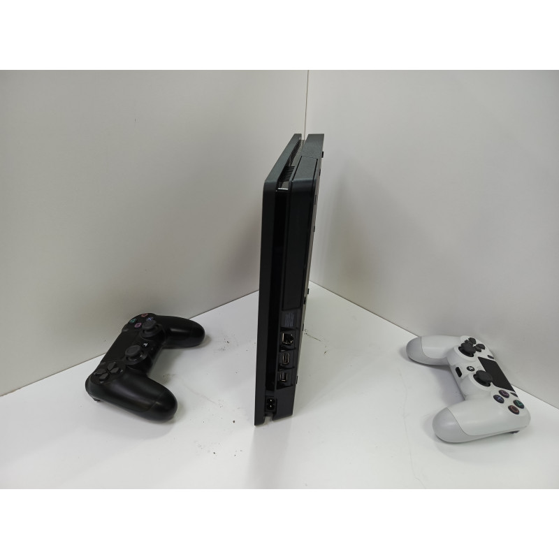 Игровые приставки Sony Playstation 4 SLIM 1TB (CUH-2208B)            
            б/у