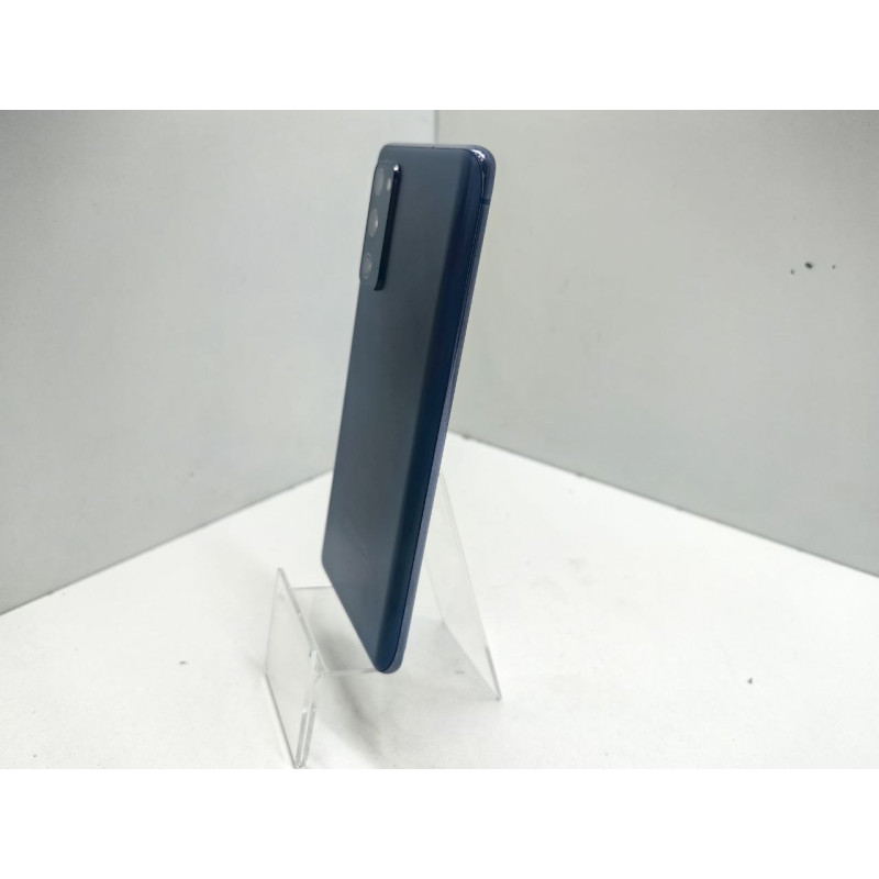 Мобильный телефон Samsung Galaxy S20 FE 6/128 GB            
            б/у