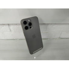 Мобильный телефон Apple iPhone 15 Pro Max 8/256 GB            
            б/у