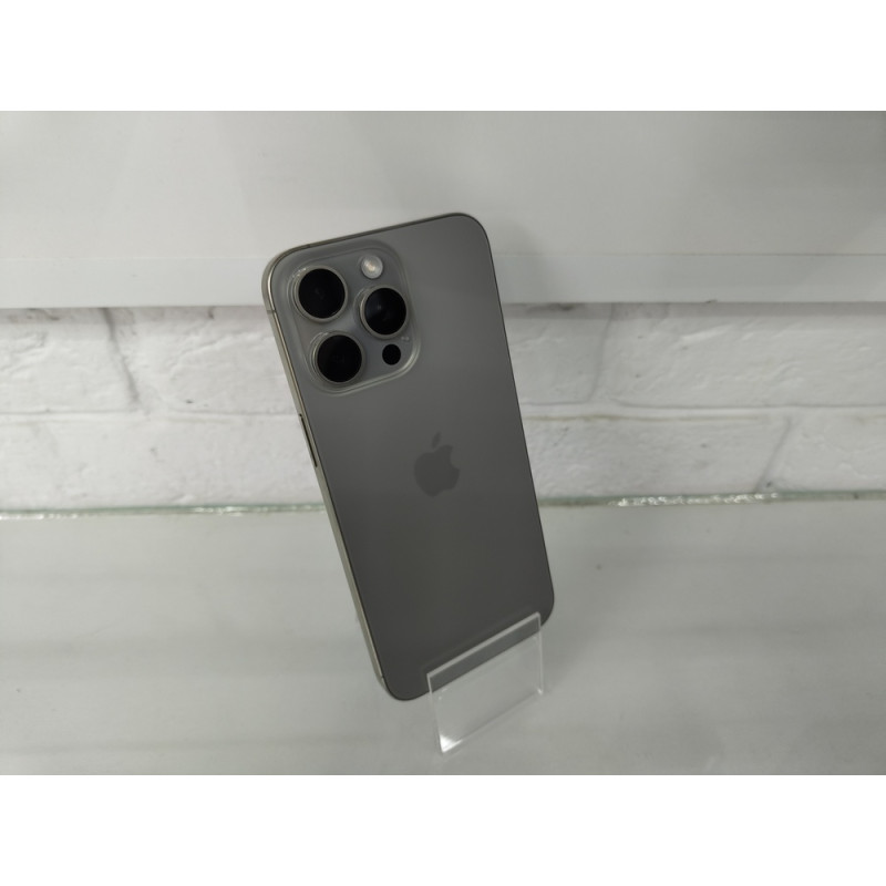 Мобильный телефон Apple iPhone 15 Pro Max 8/256 GB            
            б/у