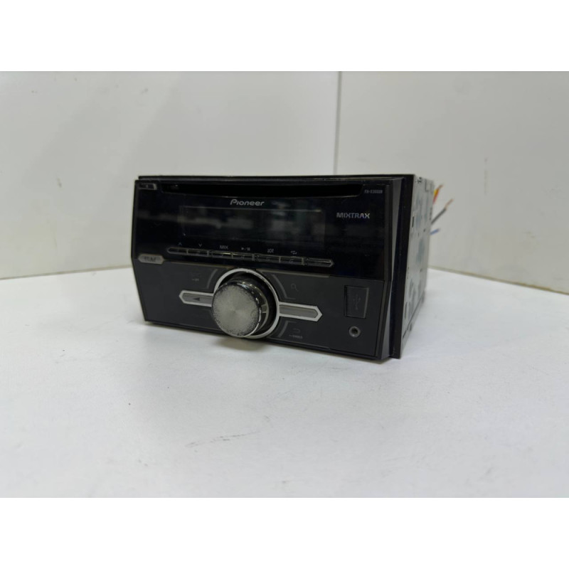 Автомагнитола Pioneer FH-X360UB            
            б/у