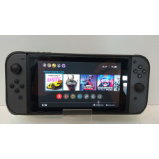 Игровые приставки Nintendo Switch 32 GB (HAC-001)            
            б/у