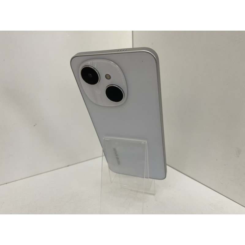 Мобильный телефон Tecno SPARK GO 1 KL4 3/64 GB            
            б/у