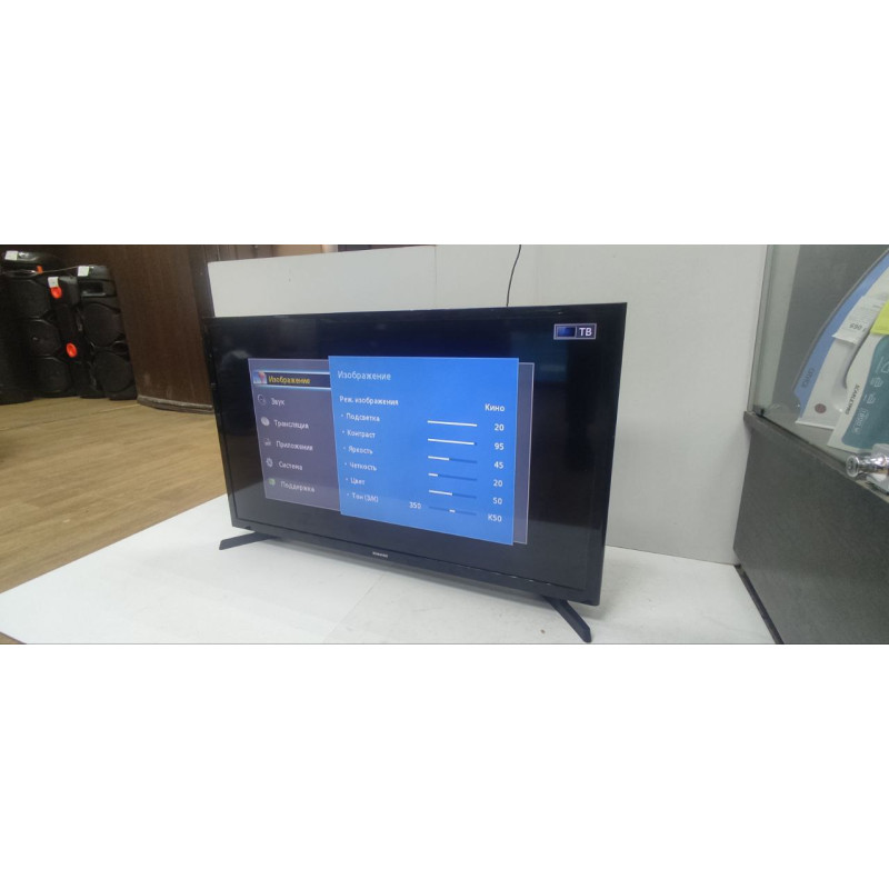 Телевизор Samsung UE32J4000AK            
            б/у