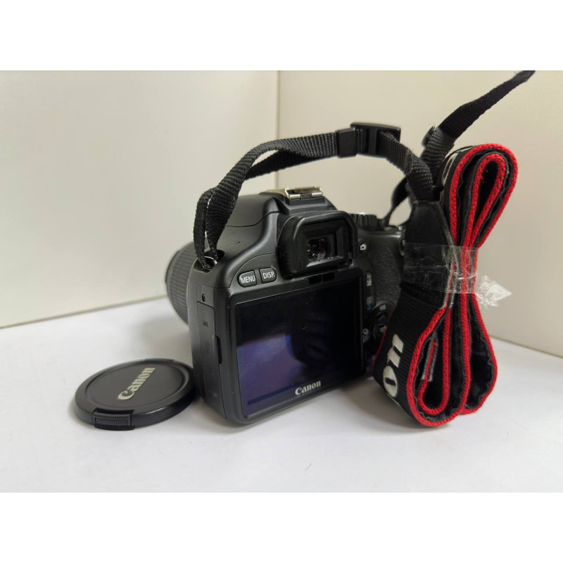 Фотоаппарат зеркальный Canon EOS 550D Kit            
            б/у