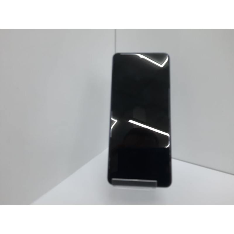 Мобильный телефон Tecno Camon 19 Pro 8/128 GB            
            б/у