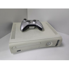 Игровые приставки Microsoft Xbox 360 4 GB            
            б/у