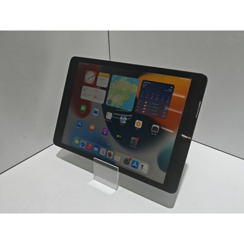 Планшет без SIM-карты Apple iPad (9th Gen) Wi-Fi 3/64GB            
            б/у