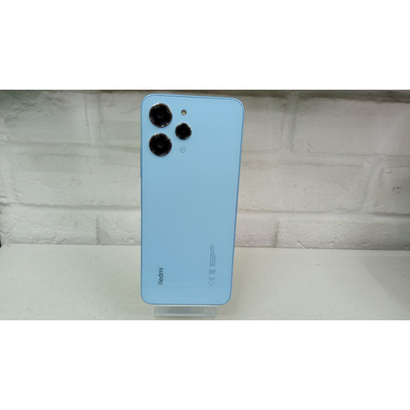 Мобильный телефон Xiaomi Redmi 12 8/256 GB            
            б/у