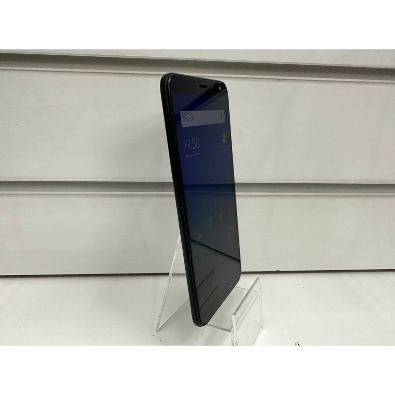 Мобильный телефон Xiaomi Redmi 5 Plus 4/64 GB            
            б/у