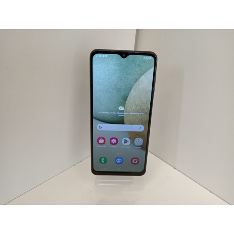 Мобильный телефон REALME Note 50 3/64 GB            
            б/у