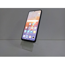 Мобильный телефон Xiaomi Redmi Note 12 6/128 GB            
            б/у