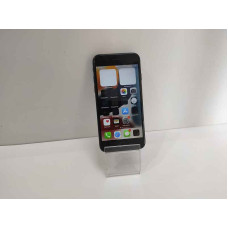 Мобильный телефон Apple iPhone 7 2/32 GB            
            б/у