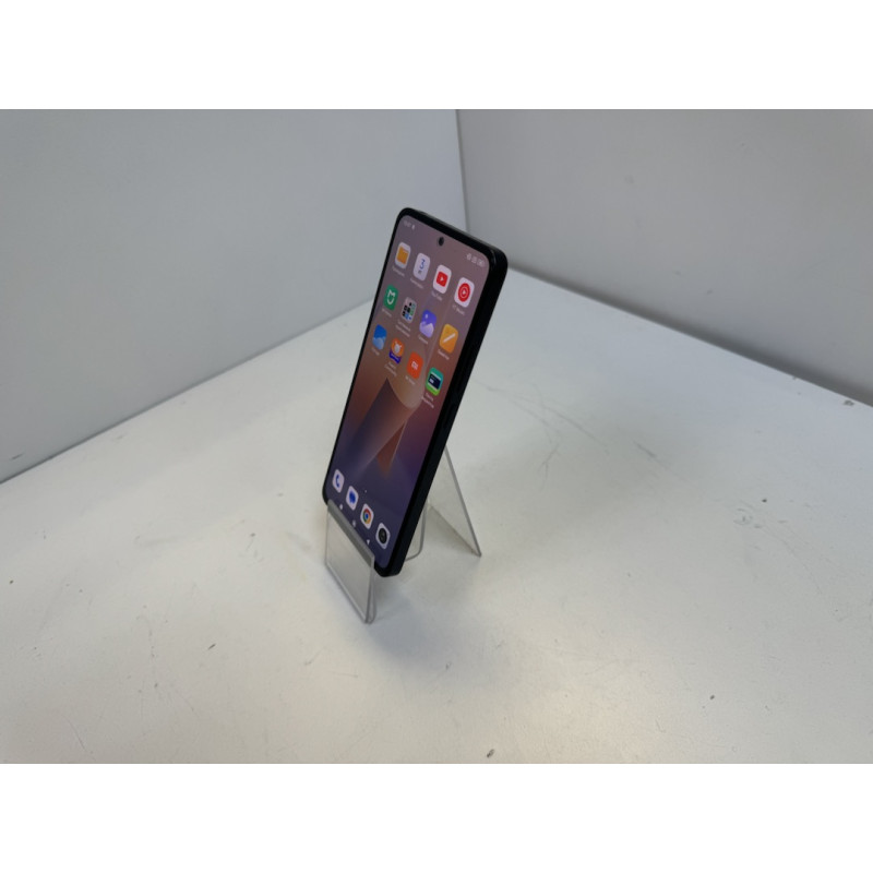 Мобильный телефон Xiaomi Redmi Note 13 8/256 GB            
            б/у