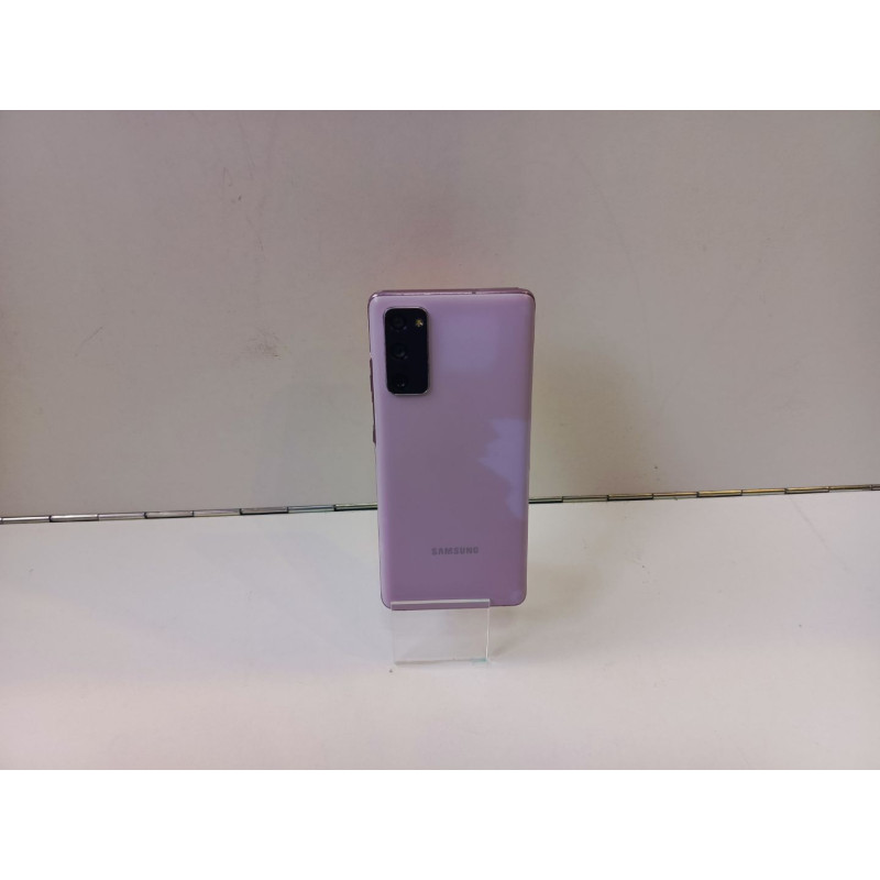 Мобильный телефон Samsung Galaxy S20 FE 6/128 GB            
            б/у