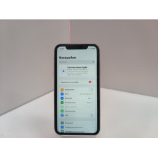 Мобильный телефон Apple iPhone 11 4/128 GB            
            б/у