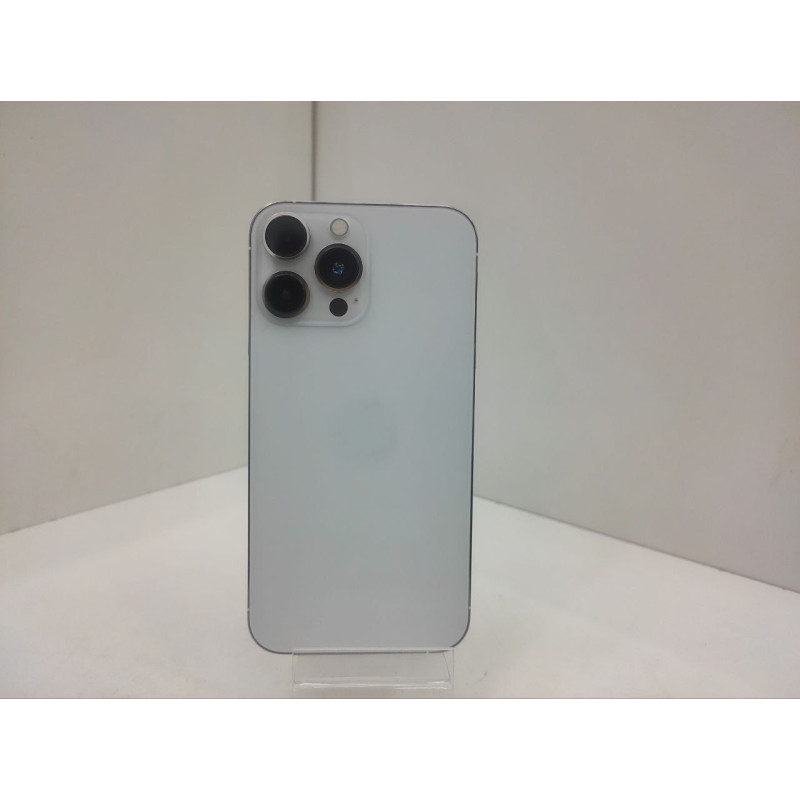 Мобильный телефон Apple iPhone XR в корпусе 15 Pro 3/64 GB            
            б/у