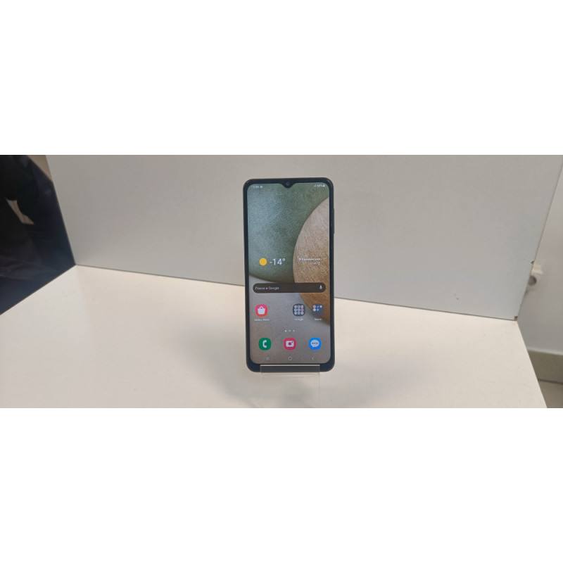Мобильный телефон Samsung Galaxy A12 3/32 GB            
            б/у