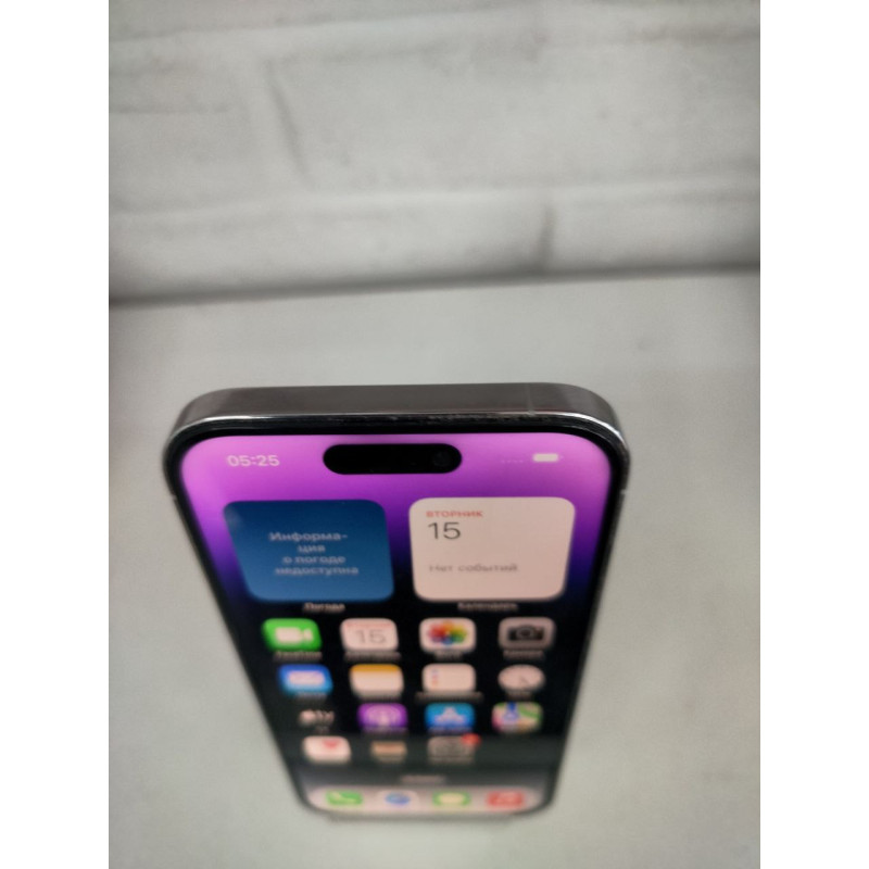 Мобильный телефон Apple iPhone 14 Pro 6/128 GB            
            б/у