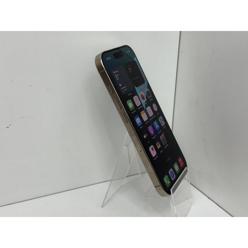 Мобильный телефон Apple iPhone 16 Pro 8/256            
            б/у