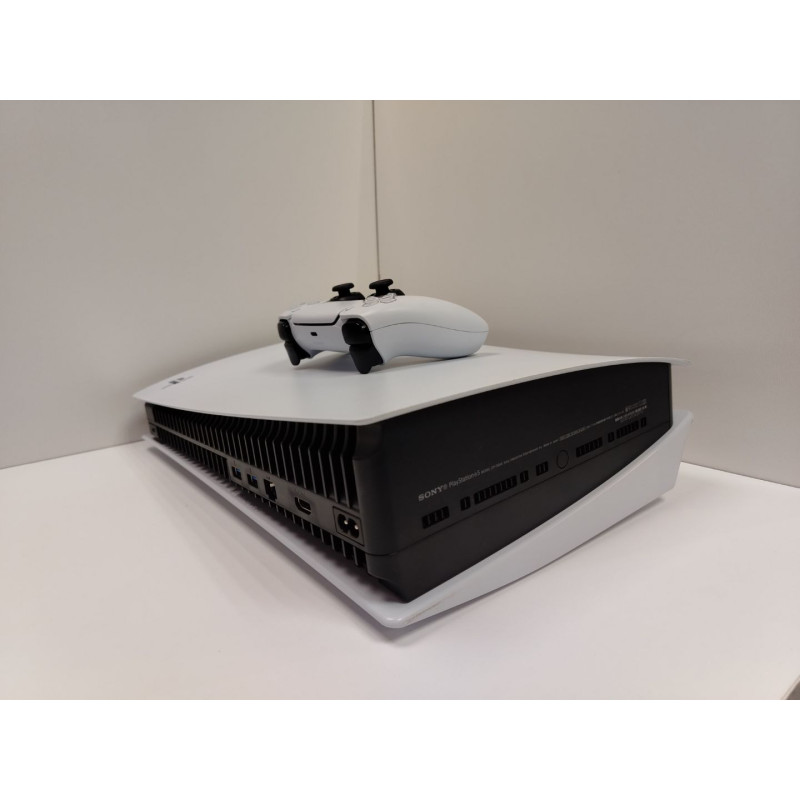 Игровые приставки Sony Playstation 5 825GB (CFI-1100A)            
            б/у