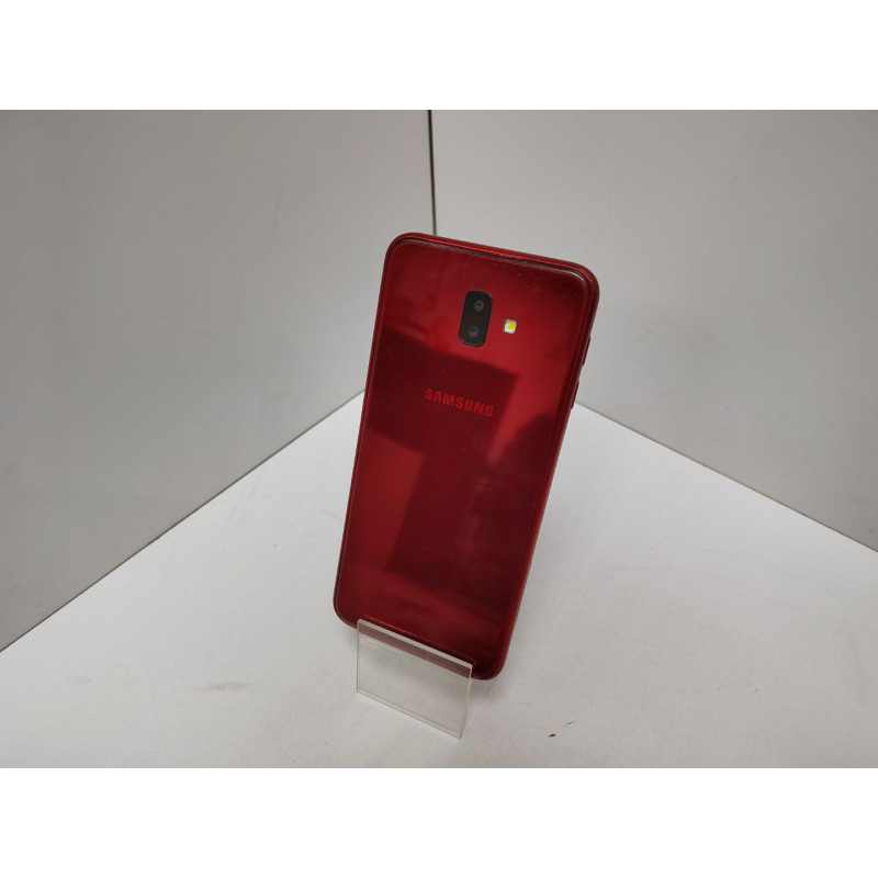 Мобильный телефон Samsung Galaxy J6+ 2018 3/32 GB            
            б/у
