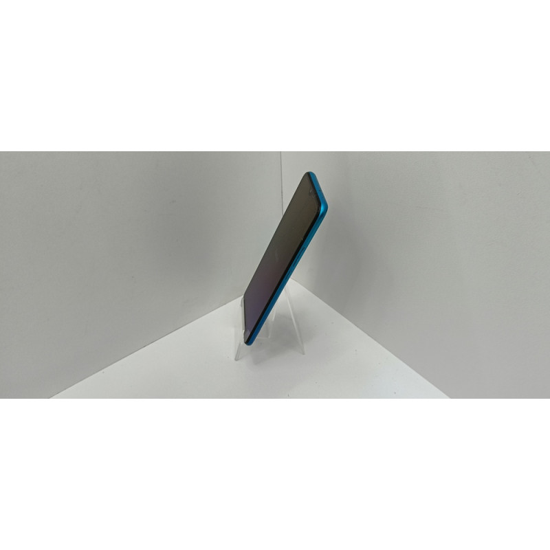 Мобильный телефон Xiaomi Redmi 9 6/128            
            б/у