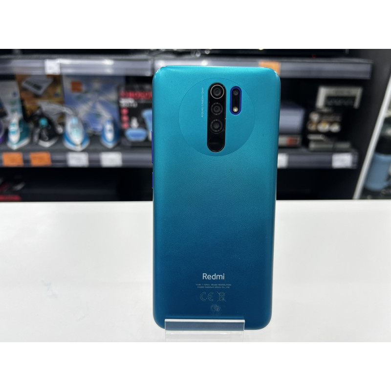 Мобильный телефон Xiaomi Redmi 9 4/64 GB            
            б/у