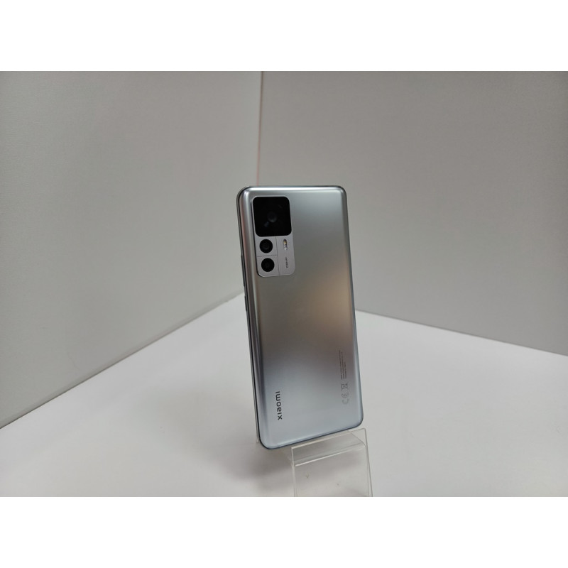 Мобильный телефон Xiaomi 12T 8/128 GB            
            б/у