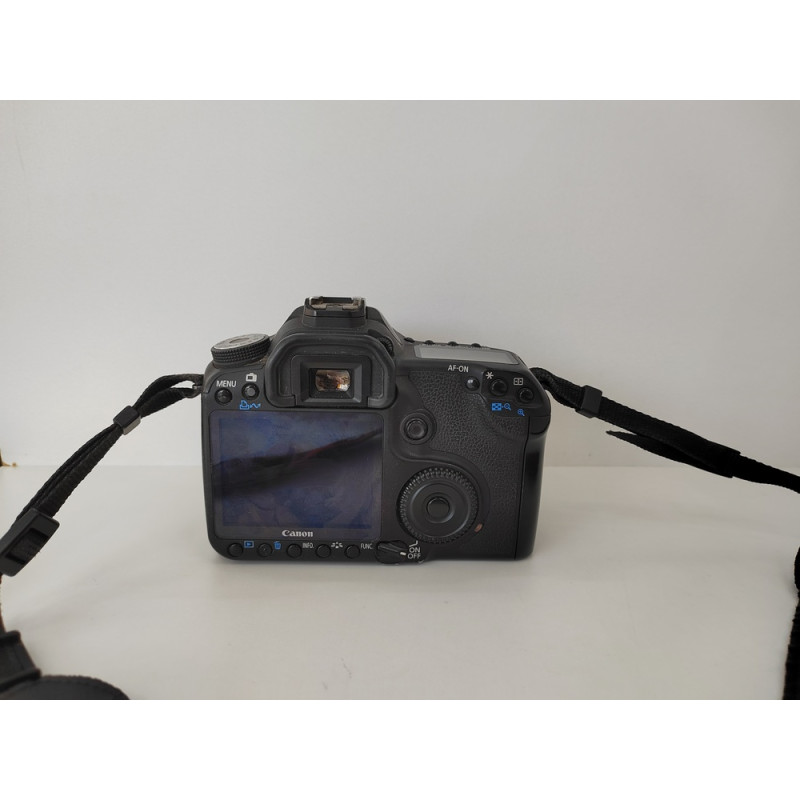 Фотоаппарат зеркальный Canon EOS 50D            
            б/у