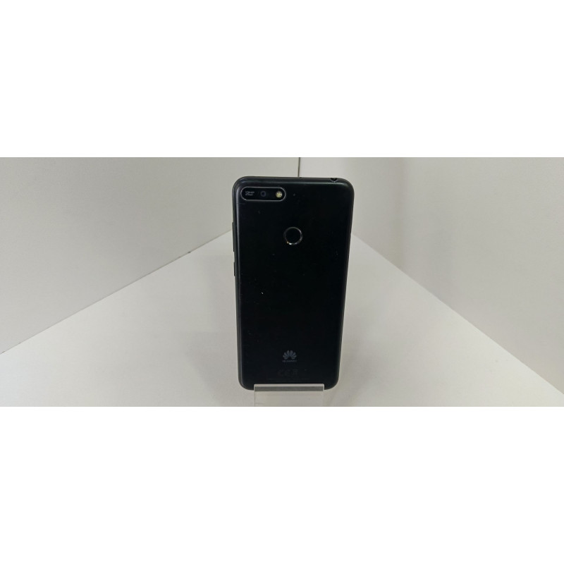 Мобильный телефон Huawei Y6 Prime (2018) 2/16 GB.            
            б/у
