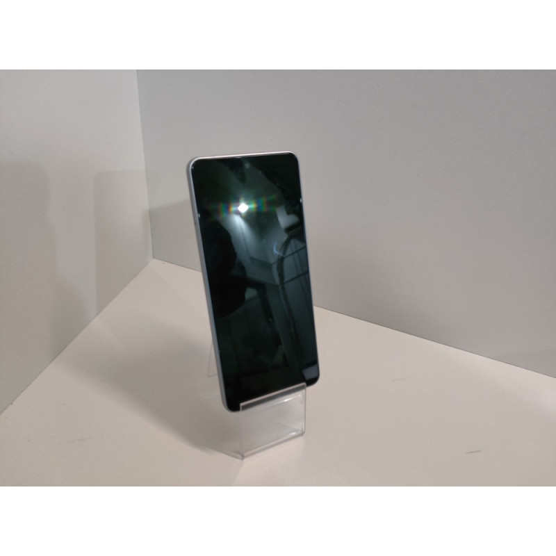 Мобильный телефон Tecno CAMON 19 6/128 GB            
            б/у